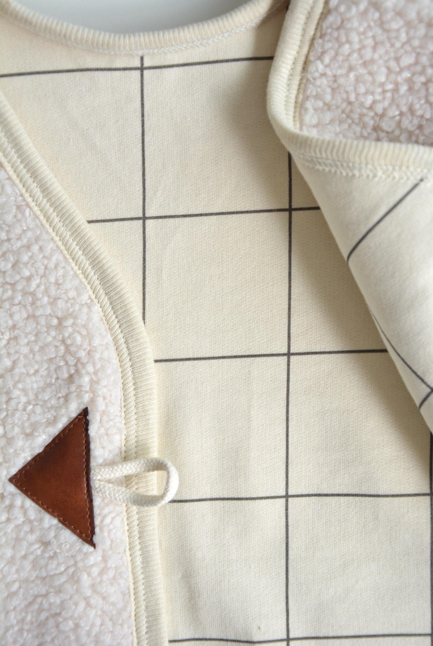 Close-Up of Nestor Baby Sherpa Vest – Beige and Grey Check Cotton Lining Inside Cream Teddy Outerwear for Toddlers